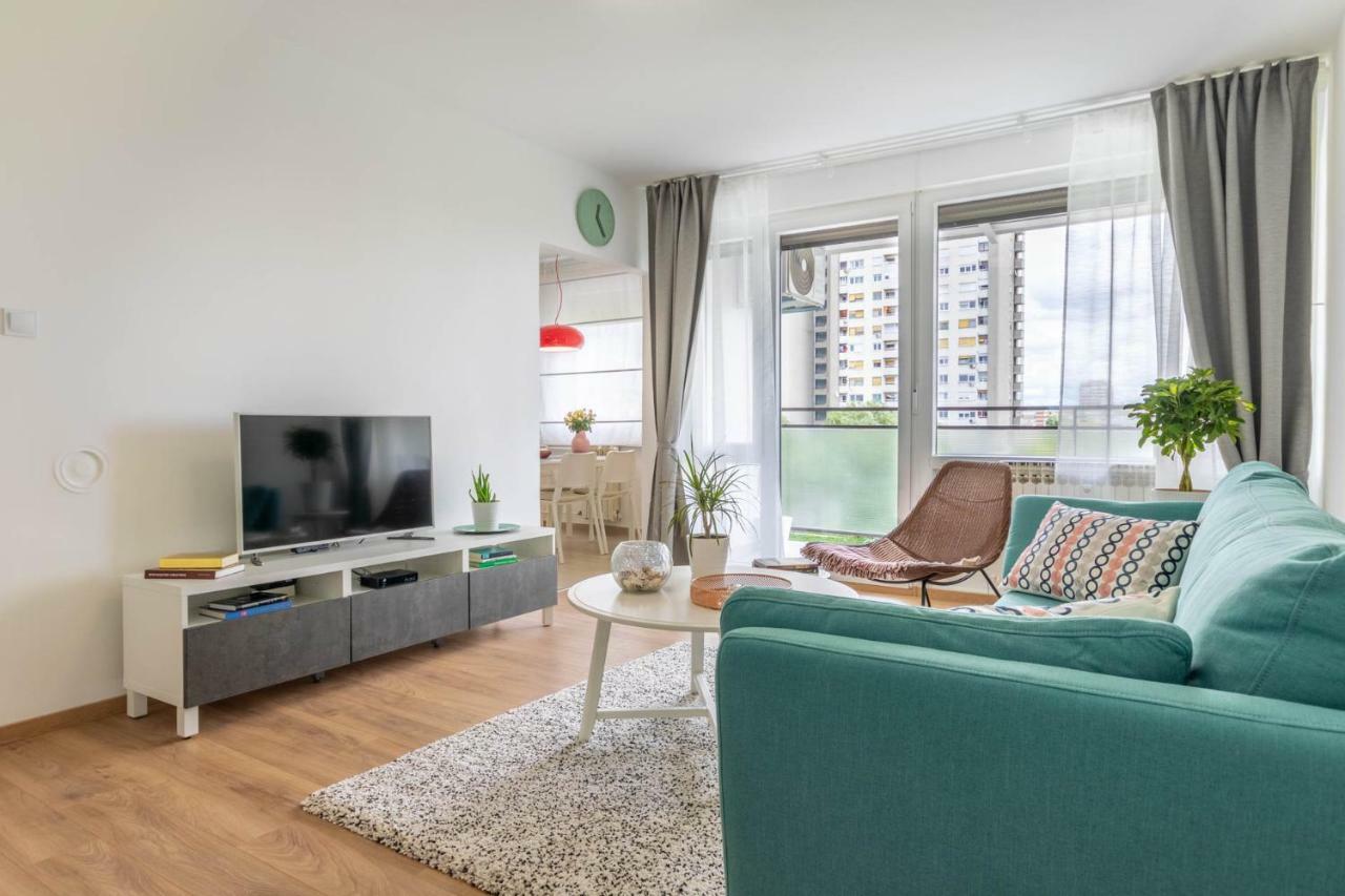 Hendrix Bridge Apartment 2 ซาเกร็บ ภายนอก รูปภาพ