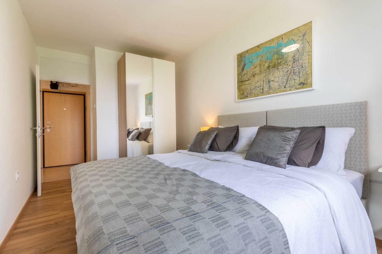Hendrix Bridge Apartment 2 ซาเกร็บ ภายนอก รูปภาพ