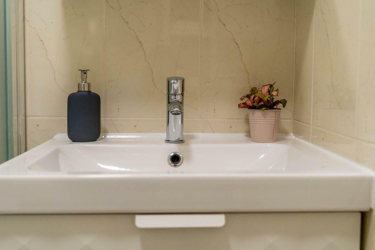Hendrix Bridge Apartment 2 ซาเกร็บ ภายนอก รูปภาพ