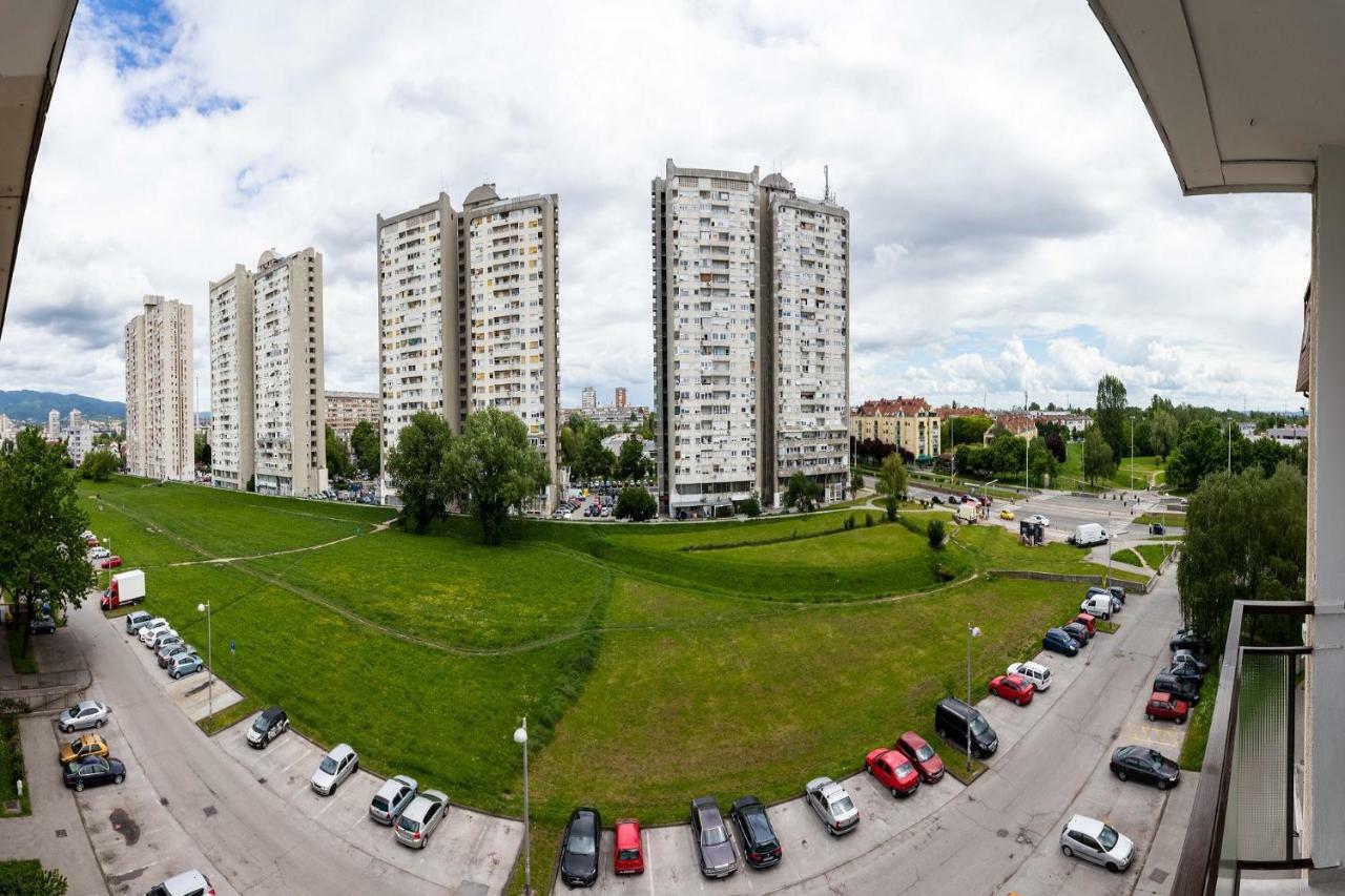 Hendrix Bridge Apartment 2 ซาเกร็บ ภายนอก รูปภาพ